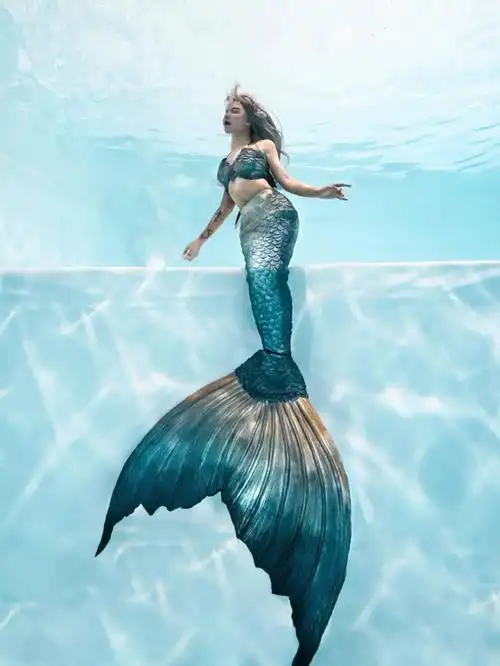 美人鱼这硅胶鱼尾的质感我爱上了0469