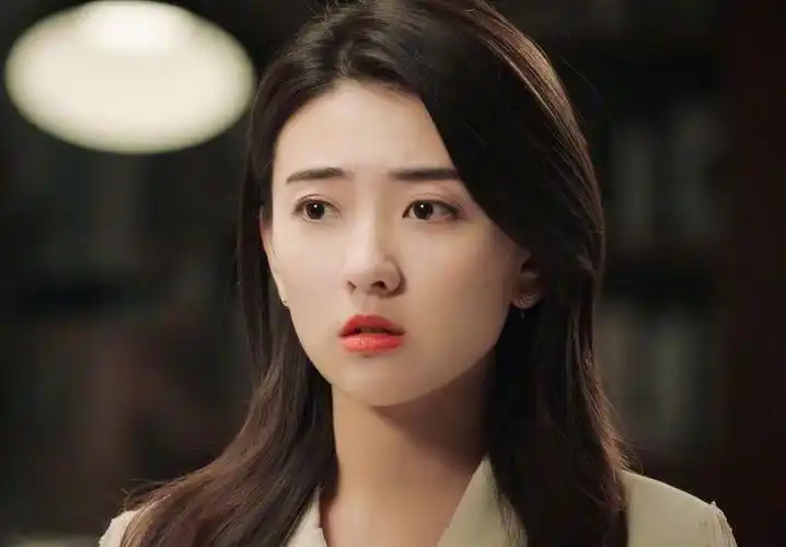 梁洁又一偶像剧走红开播11天播放超28亿翻看5集不想停