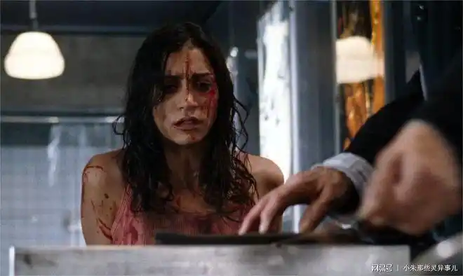 几部cult级电影集恐怖血腥b级暴力于一体