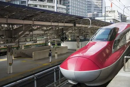 东北新干线e6系列"超级小町"免费的照片720x1280分辨率查看