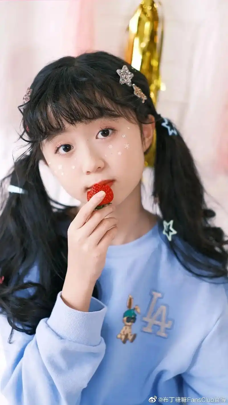 今天是糯叽叽的两只小兔纸#布丁糖糖.@94布丁糖糖94 @布 - 抖音