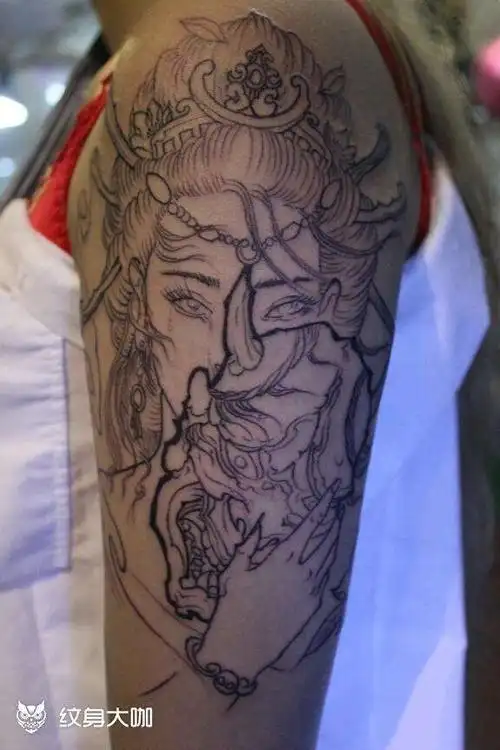 手臂纹身图案艺伎,艺伎线条纹身图案大全-图片大观-奇异网