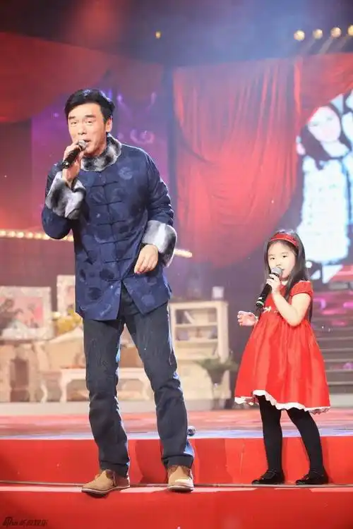 新浪娱乐讯 新春之际,东方卫视在黄金档连续17天推出