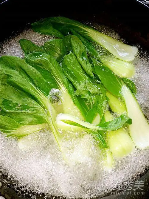 减肥水煮菜怎么做好吃 水煮青菜10天减肥10斤