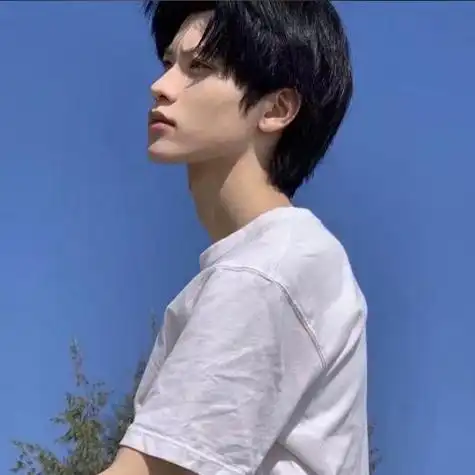 帅哥图片头像成熟霸气