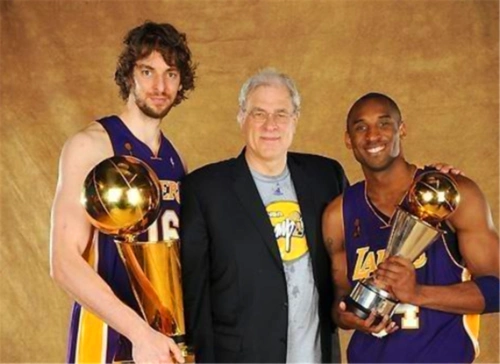 帮助科比赢得五冠的奥尼尔和加索尔,谁才是科比生涯的最佳搭档?