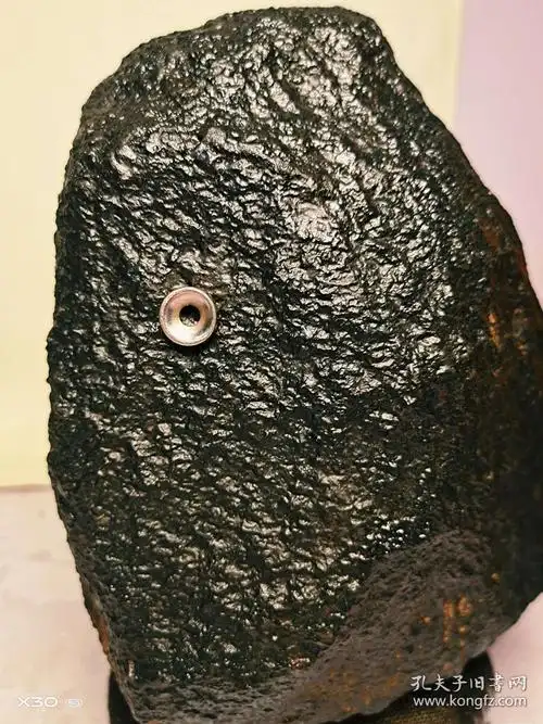 陨石原石,极品"稀有月陨"原石,极好的"月陨"陨石,月陨黑金刚陨石,纹路