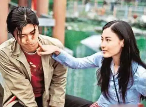 谢霆锋王菲合影谢霆锋张柏芝合影网友眼里的爱意骗不了人