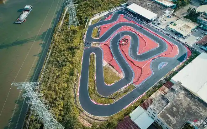 东莞25000㎡室外卡丁车超大飙车场地东莞车手们请求集合