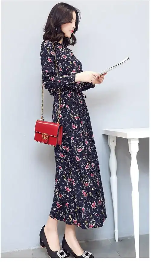 2019春秋新款女裙子韩版修身印花长裙小香风显瘦长袖碎花连衣裙潮