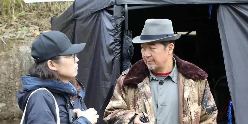 这一次,68岁的张国立,不再被世界宽容_张默_儿子_童瑶