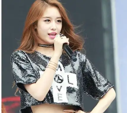 图朴智妍照片性感美丽自曝理想型男友是俞承豪