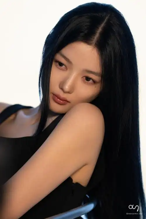 宋江金裕贞xelle韩版12月刊内页大片