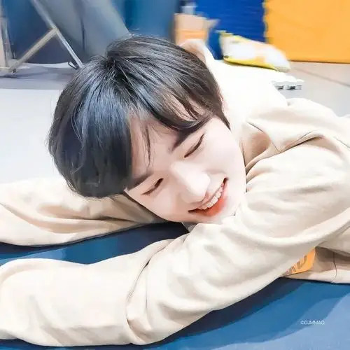 头像|宋亚轩头像可爱