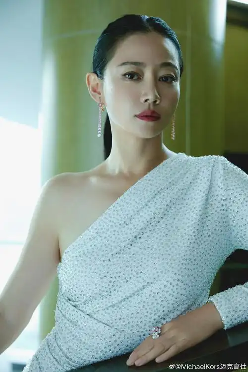 谭卓超话#michaelkors携手中国金鸡百花电影节