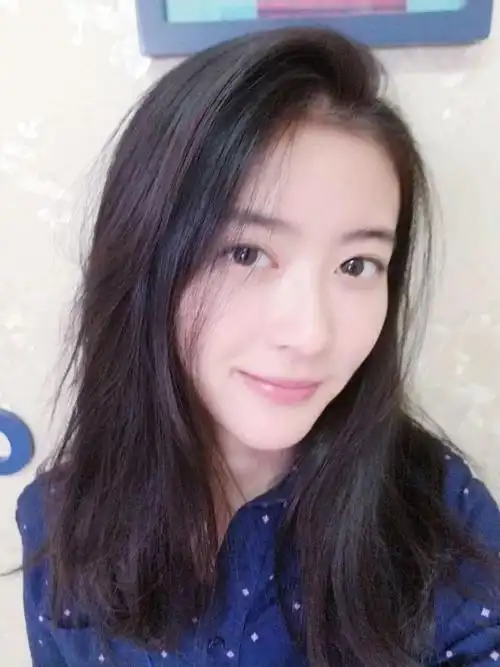 身边有个真正的素颜美女是种怎样的体验