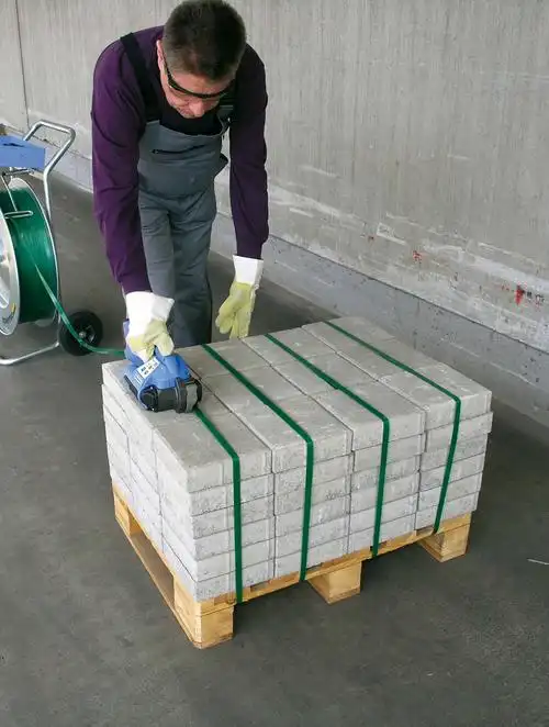 高效率高性能高质量人造板打包机,木材打包机一键式捆扎