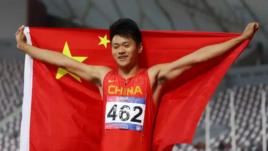 谢震业分享奥运激情和梦想:"做好当下,胜不骄败不馁"