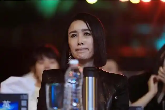 那英:我跟了高峰10年,未婚怀了孕才知他有私生子,能不恨吗?