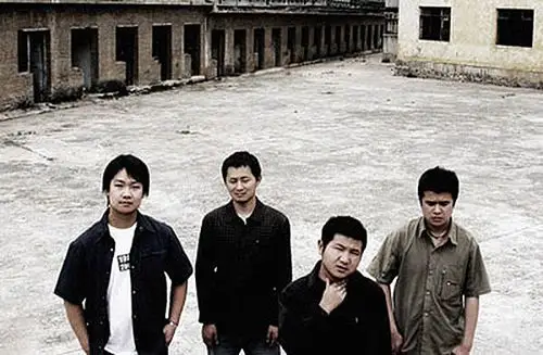 乐评昭通有支乐队叫做腰祝他们平安无事