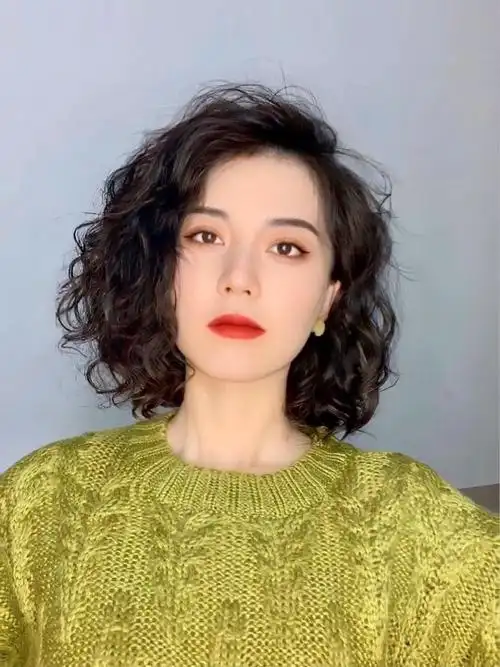 中小卷发型图片