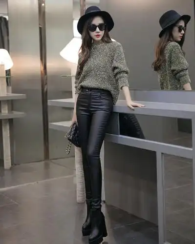 紧身高腰裤让你瞬间增高10公分,适合矮个子的几套搭配!