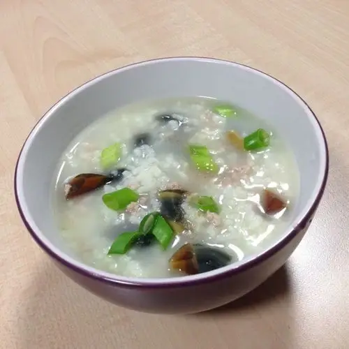 cherylwl做的皮蛋瘦肉粥