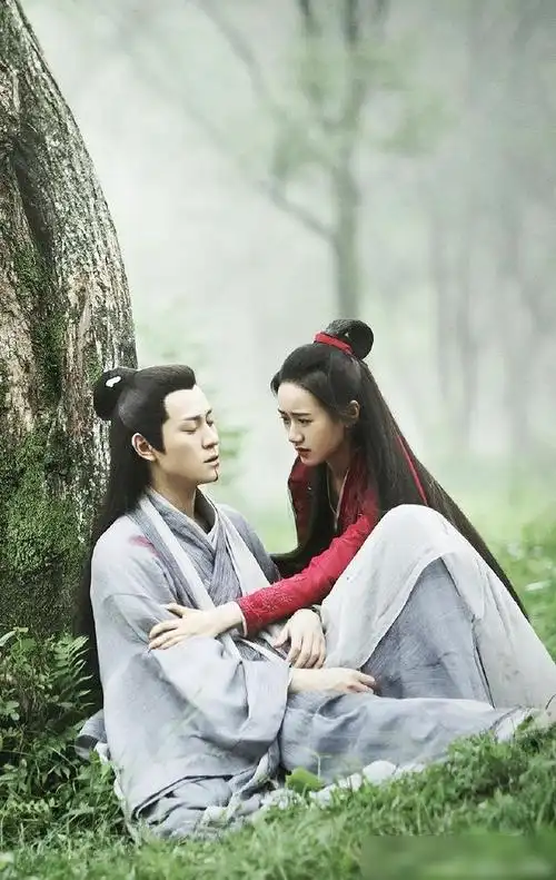 《听雪楼》袁冰妍秦俊杰美图分享,"人中龙凤"感觉与原著不符啊_网易