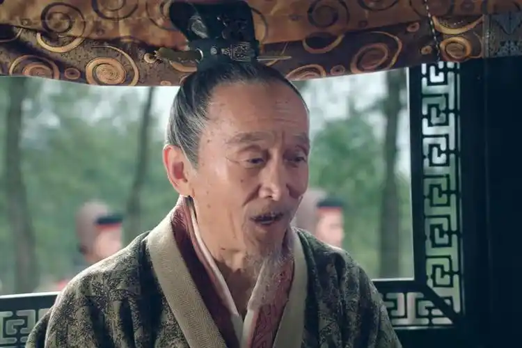 你错了,他才是第一人!_贾诩