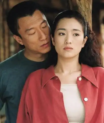 巩俐:上半场错过了张艺谋,下半场终于遇到真爱