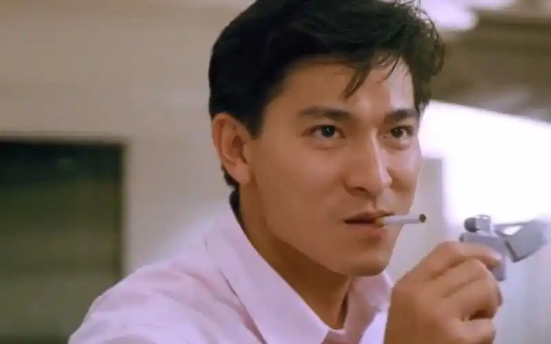 刘德华点烟太帅了,这么多年没学会