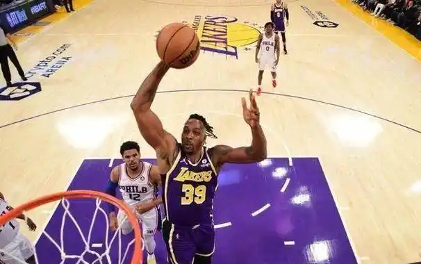 原创原创8人20霍华德重回巅峰恩比德竭尽全力威少哈登联手失误上双