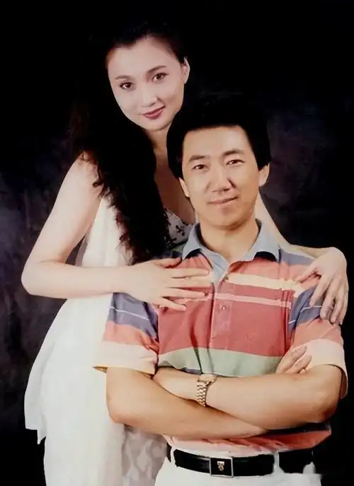 演员王志文坚守自我告别坑上低头拒绝与冯小刚合作