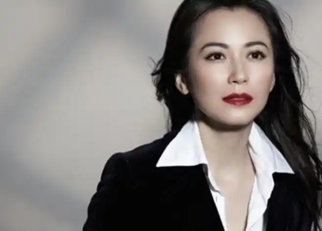 来自浙江的四位女明星,同样都是四十多岁,唯独她还没结婚!