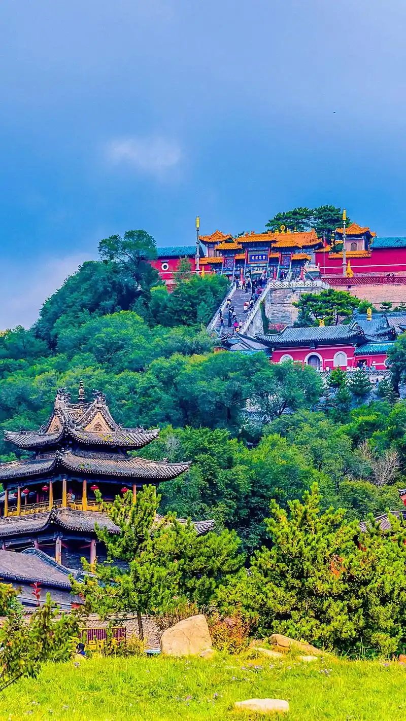 中国佛教四大名山分别是山西五台山,浙江普陀山,四川峨眉山,安 - 抖音
