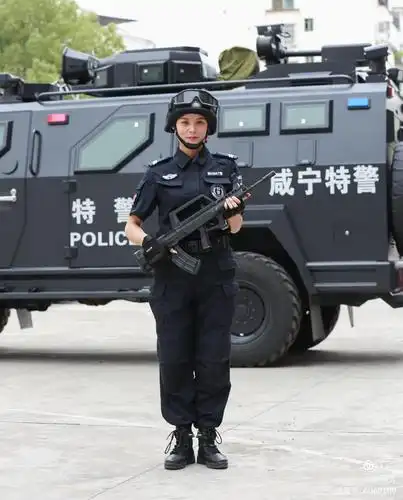 其它 女特警的风采/献给国庆70周年 写美篇出镜/特警女队员 拍摄/蓝天