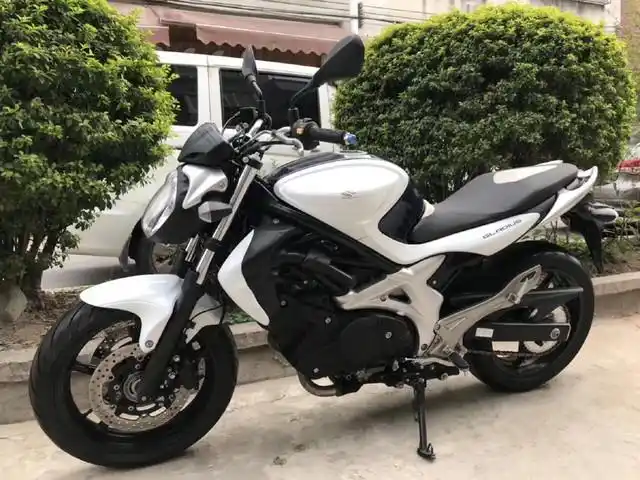 铃木400cc摩托车!