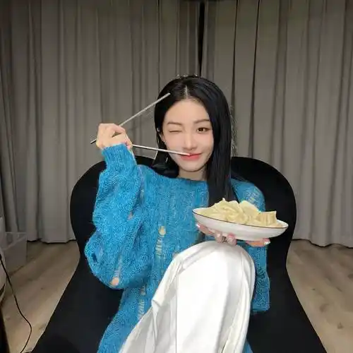 专访喻言了解热爱舞台的的她喻言被粉丝叫老公老婆的内心os是