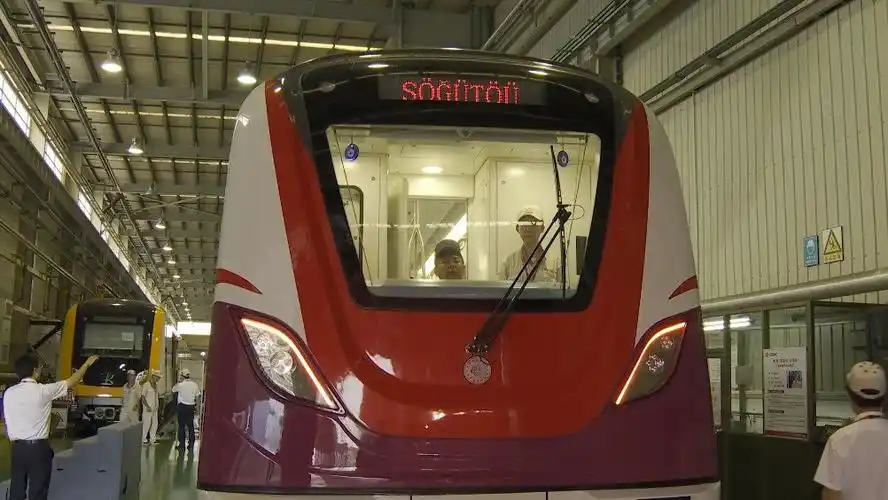 6个月新造地铁列车下线彰显中国速度 伊斯坦布尔新机场将迎来"中国造"