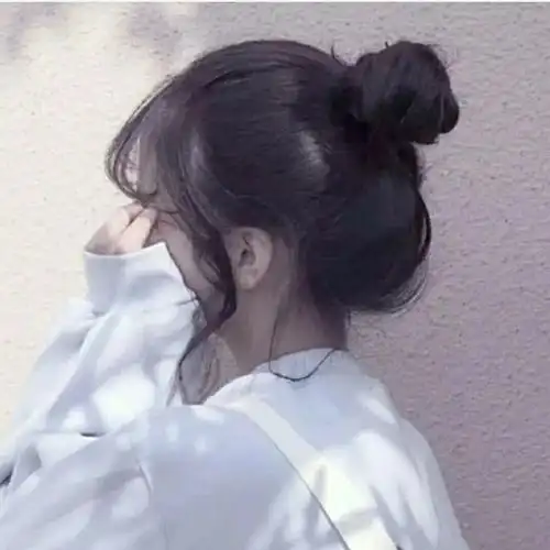 甜甜的小仙女头像