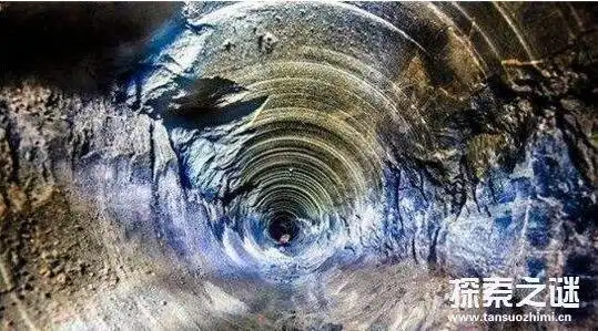 9十年代的时候,在俄罗斯发生过一起灵异事件,那就是俄罗斯地狱之门