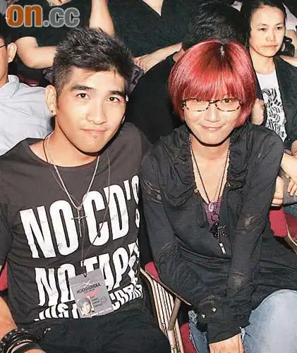 摇滚乐手易驯服辣妹 朱茵黄贯中相爱多年