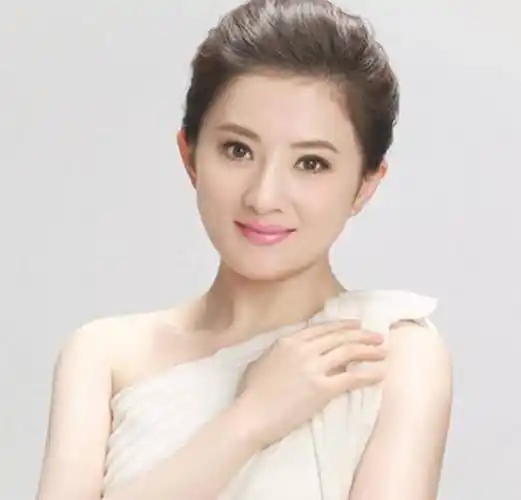 原创金铭曾是最红琼瑶童星撒贝宁曾发誓要娶她今40岁依然单身