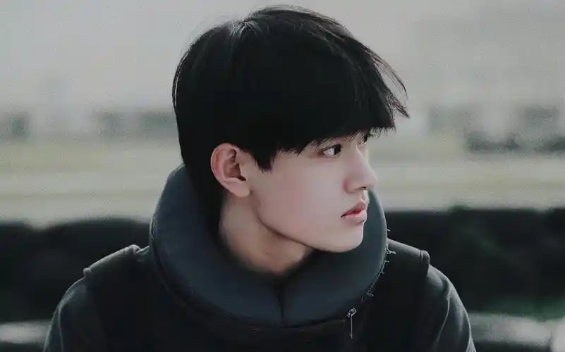 【张极】怎么帅的让人有点犯迷糊了