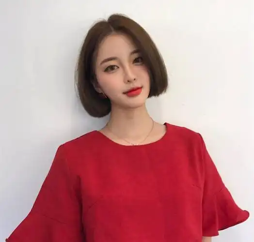 据说这些星座女留短发最迷人