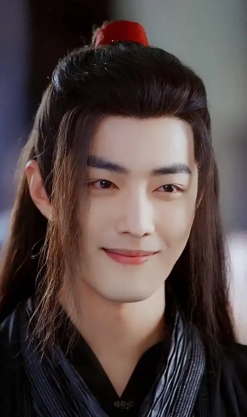 肖战超话#肖战魏无羡#|#肖战陈情令#姑苏天子"笑"@x玖少年团肖战day