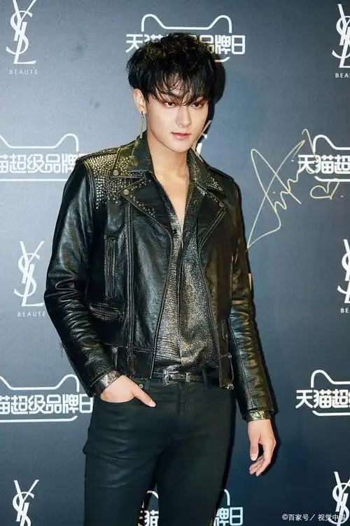 上海f1音乐节风波升级!黄子韬怒怼小马丁,同台梦碎引发猜测战