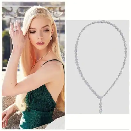 棋局上的女王蒂芙尼14克拉钻石项链