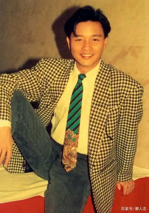 看了张国荣的冬季穿搭才发现时尚再轮回一遍我也不如他会穿