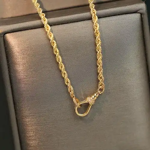 恒蕴18k黄金简约马蹄扣编织风麻花项链甜酷配链无性别百搭锁骨链